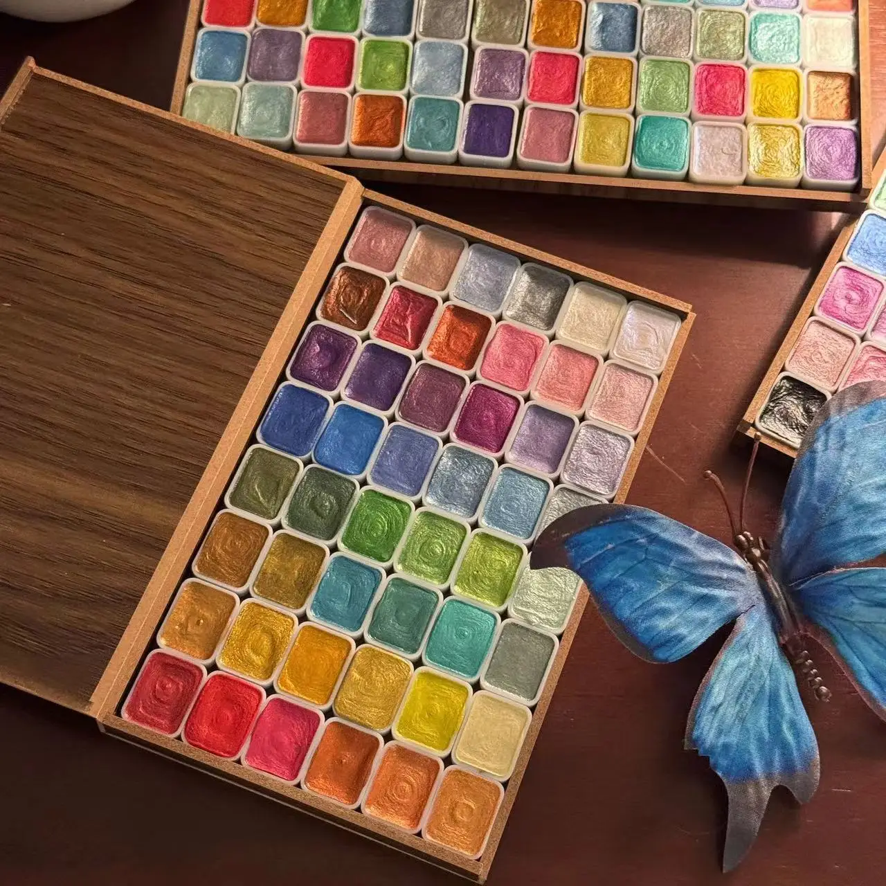 Glitter Watercolor Paints Set, 120 Colors Watercolor Paint, Wooden Box, for Professional, Artists, Illustrations, Drawing